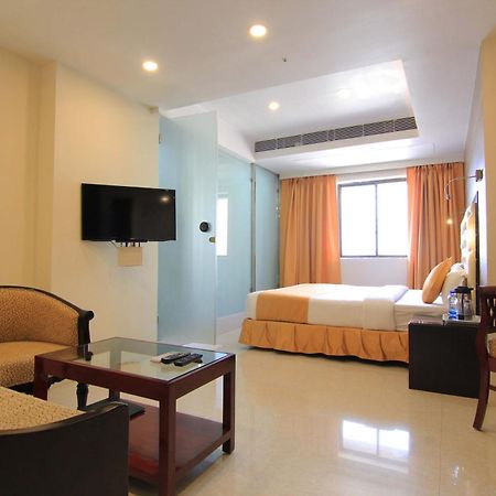 Hotel O2 Oxygen Kolkata Exterior photo